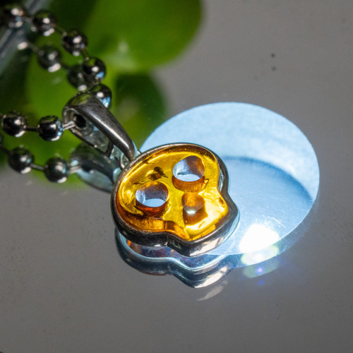 Baltic Amber Skull Pendant