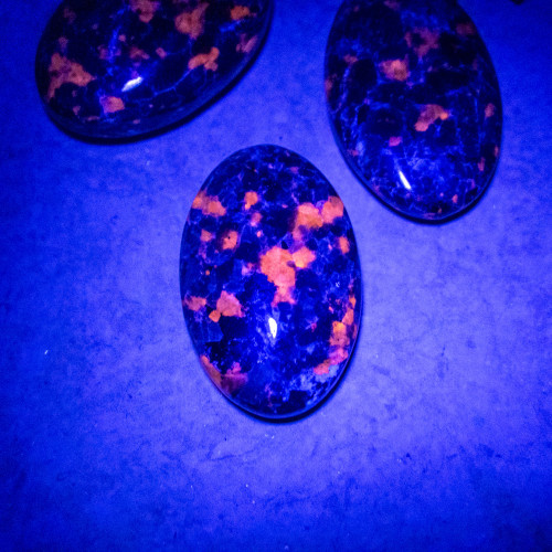 UV Sodalite Palmstone