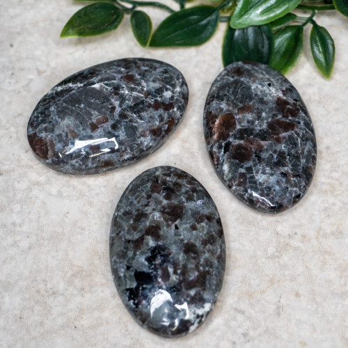 UV Sodalite Palmstone