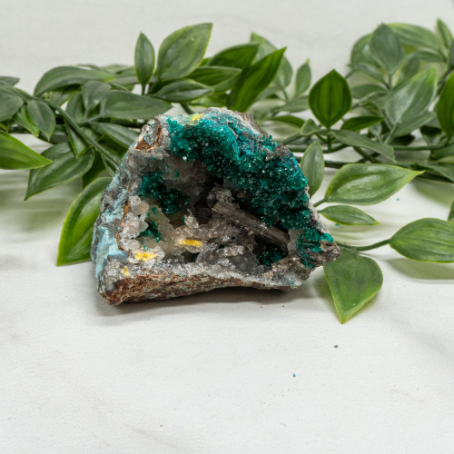 Dioptase with Chrysocolla, Barite & Mimetite #8