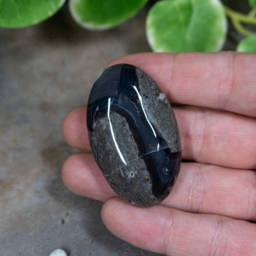 Volcano Agate Palmstone (UV Reactive) #15