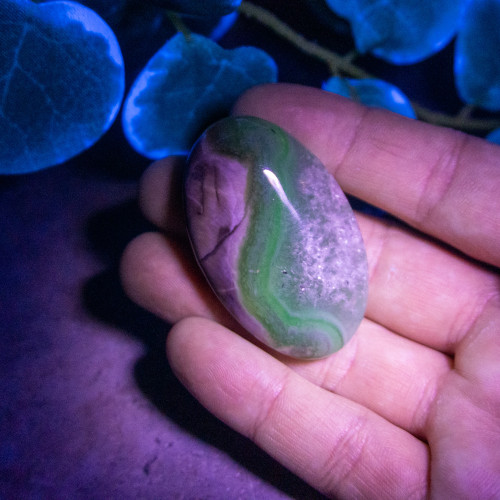 Volcano Agate Palmstone (UV Reactive) #8