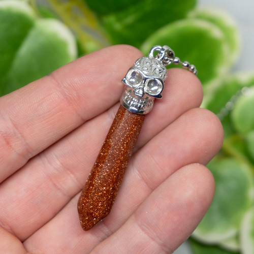 Goldstone Skull Point Necklace