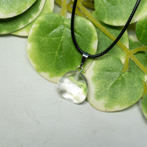 Quartz Polished Necklace