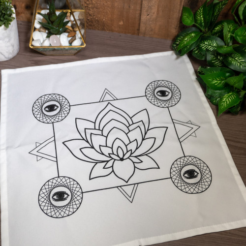 Lotus Eye Crystal Crystal Meditation Grid