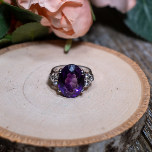 Amethyst White Gold with Diamond Ring