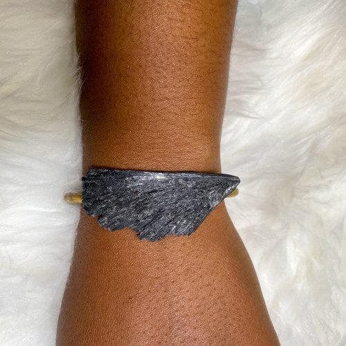 Large Black Kyaite #2 Bracelet (Gold)