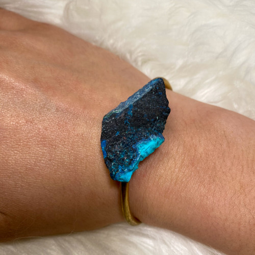 Raw Shattuckite Bracelet (Gold)