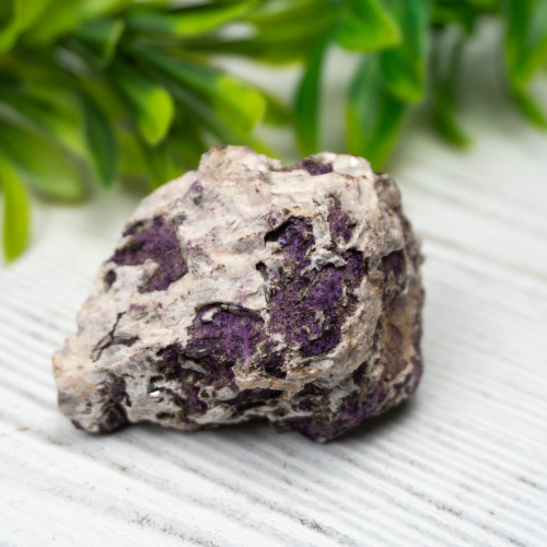 Purpurite on Quartz #2