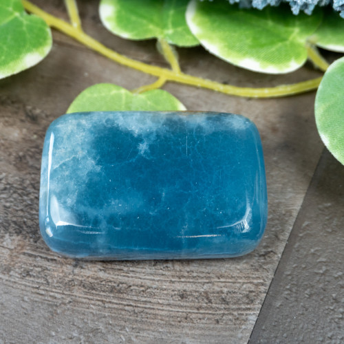 Blue Onyx Palmstone #10