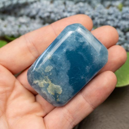 Blue Onyx Palmstone #9