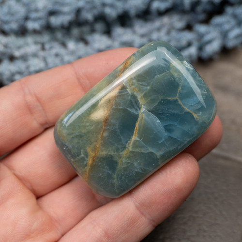 Blue Onyx Palmstone #2