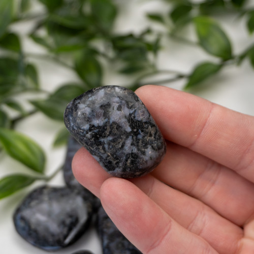 XL Mystic Merlinite Tumbled