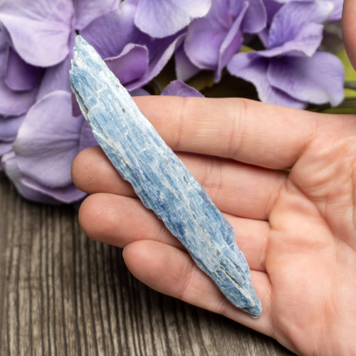 Pariba Kyanite (UV Reactive) #10