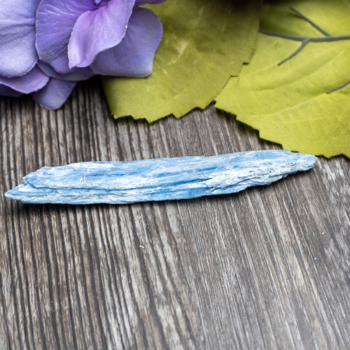 Pariba Kyanite (UV Reactive) #10