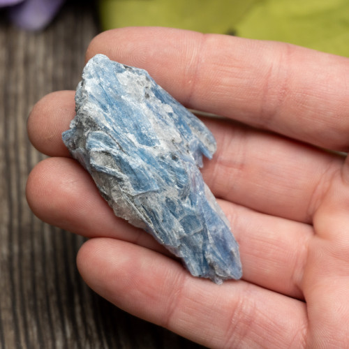 Pariba Kyanite (UV Reactive) #5