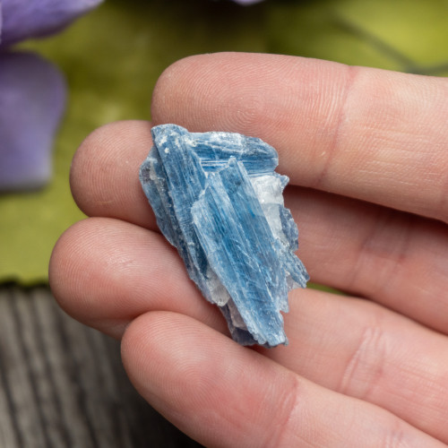 Pariba Kyanite (UV Reactive) #6