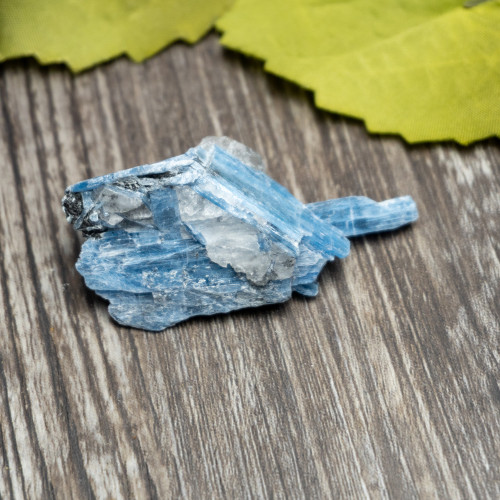 Pariba Kyanite (UV Reactive) #3