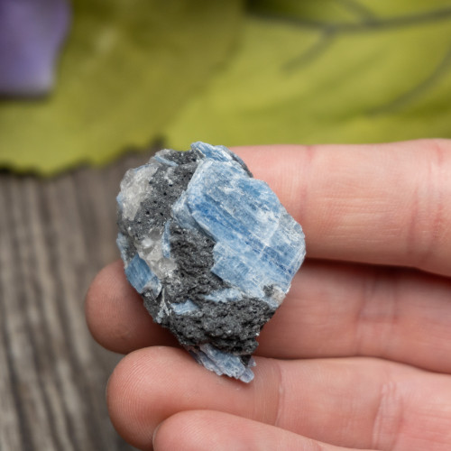 Pariba Kyanite (UV Reactive) #2