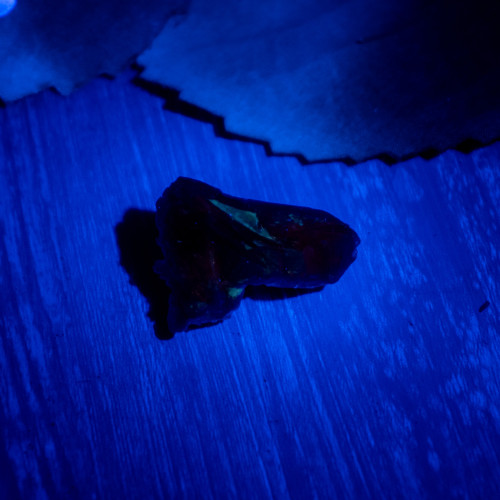 Pariba Kyanite (UV Reactive) #1