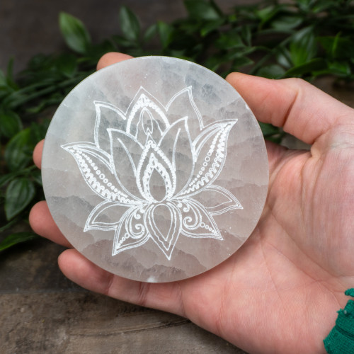 Selenite Lotus Plate