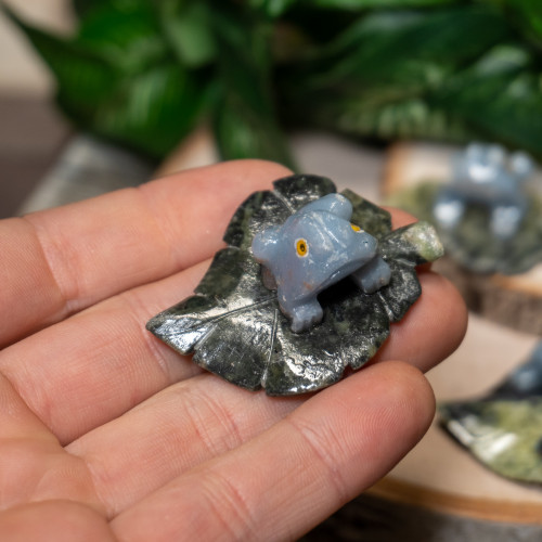 Angelite and Serpentine Frog on Lily Pad