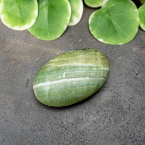 Kiwi Calcite Palmstone #1