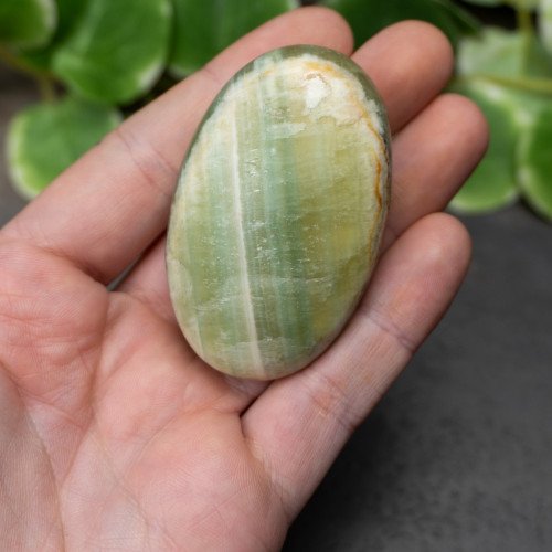 Kiwi Calcite Palmstone #1