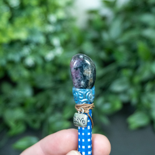 Tumbled Eudialyte Pen