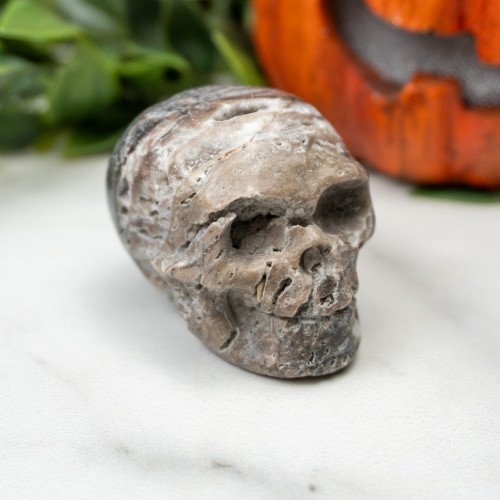 Quartz in Sphalerite Skull #1