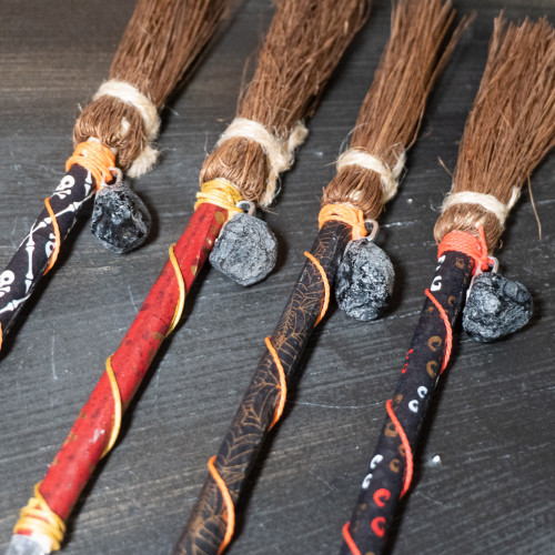 Apache Tear Witches Broomstick Pen